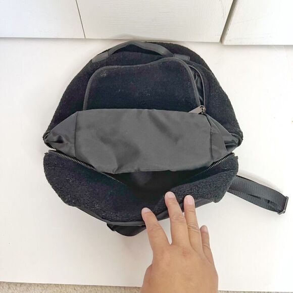 Lululemon City Adventurer Mini Wool Sherpa Shearling Fleece Zip Backpack - Picture 13 of 16